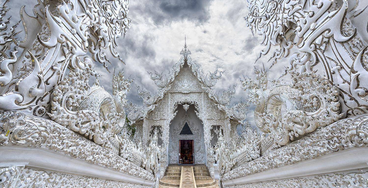 泰国版的苹果是全网通吗:泰国“最独特”的寺庙，整体全是白色，却被人们称为“人间地狱”