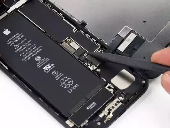 旧款苹果换电池新闻苹果售后换电池价格表-第1张图片-太平洋在线下载